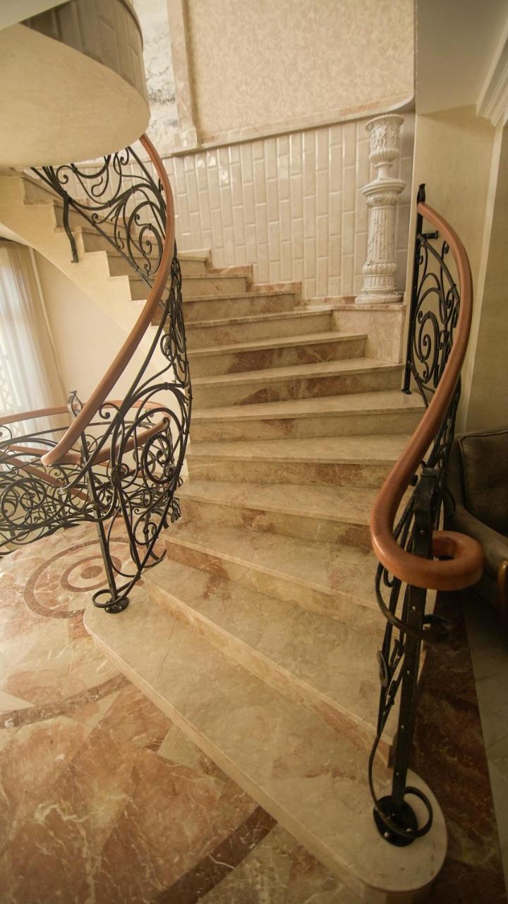 Hotel Juralius Tbilisi Luaran gambar