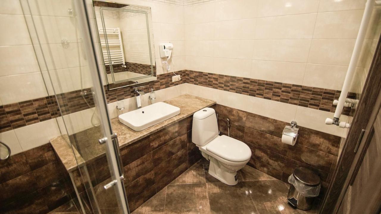 Hotel Juralius Tbilisi Luaran gambar