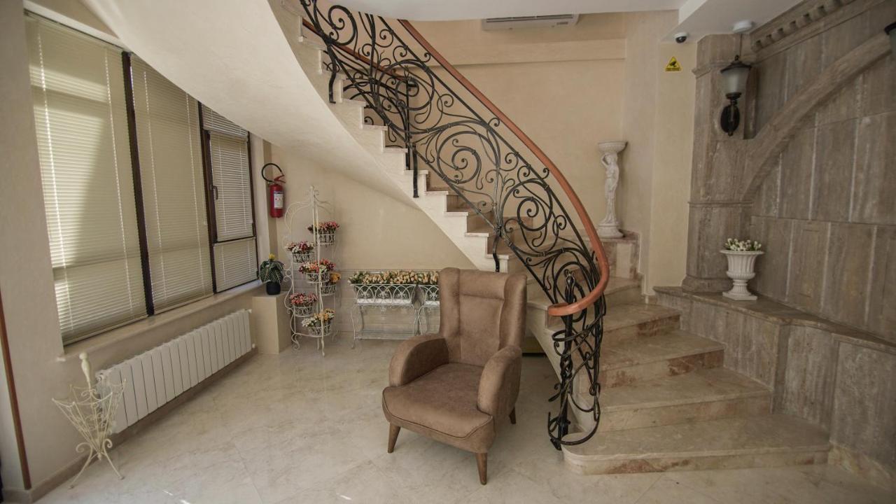 Hotel Juralius Tbilisi Luaran gambar